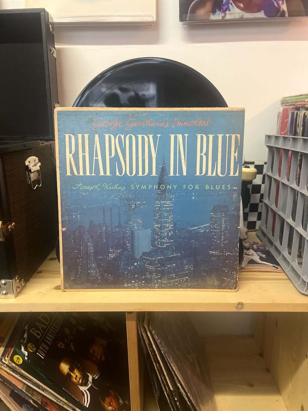 The Hamburg Philharmonia Orchestra - George Gershwin's Immortal Rhapsody In Blue